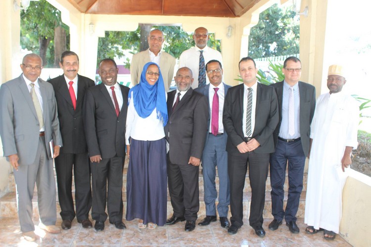 image Le chef de l’Etat demande le concours des banques pour le développement du pays